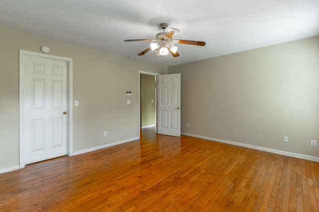 13709 Stormer Road, Soddy Daisy, TN 37379