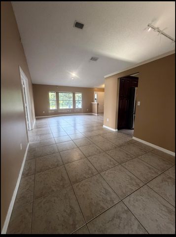 592 SW Lovell Terrace, Port St. Lucie, Port St Lucie, FL 34953