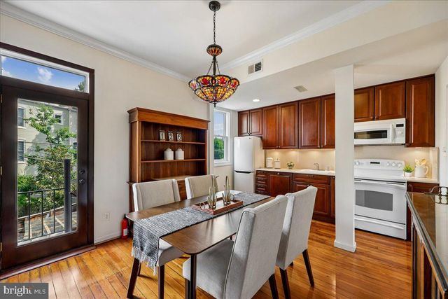 126 E ST SE, Washington, DC 20003