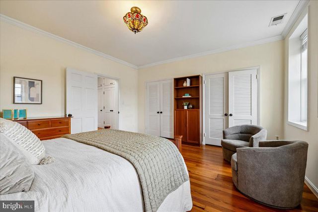 126 E ST SE, Washington, DC 20003