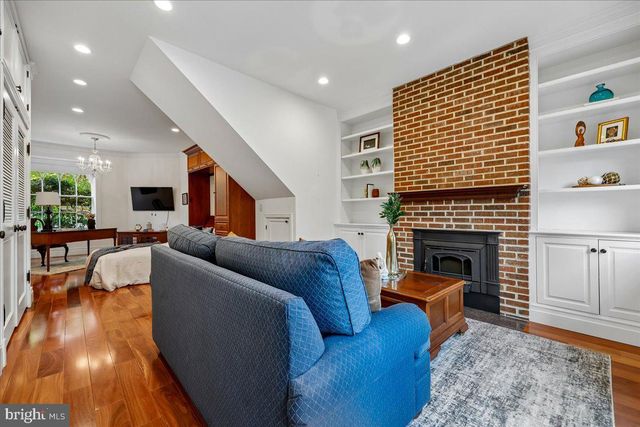 126 E ST SE, Washington, DC 20003