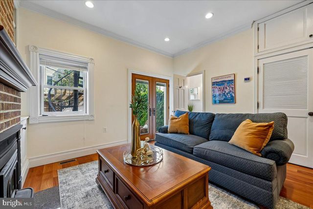 126 E ST SE, Washington, DC 20003