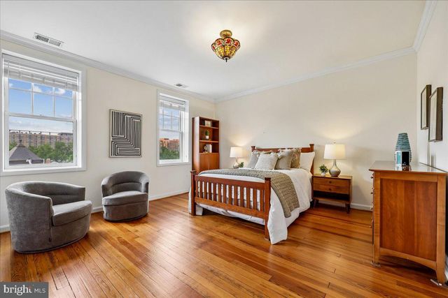 126 E ST SE, Washington, DC 20003