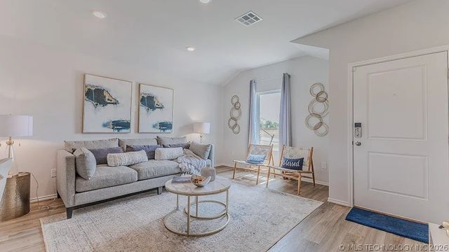 28023 E 118th Place S, Coweta, OK 74429