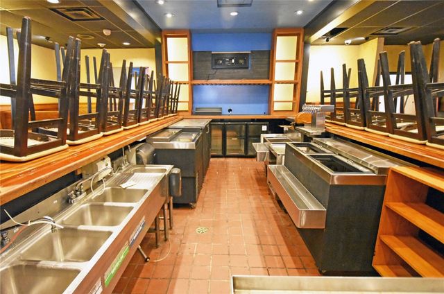 3939 1st Avenue SE, Cedar Rapids, IA 52402