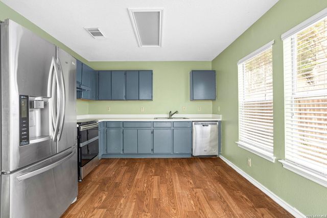 5011 KENTON TRCE, San Antonio, TX 78240