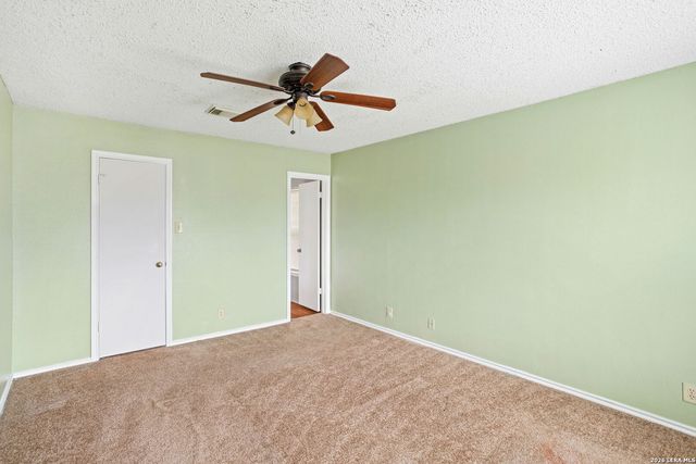 5011 KENTON TRCE, San Antonio, TX 78240