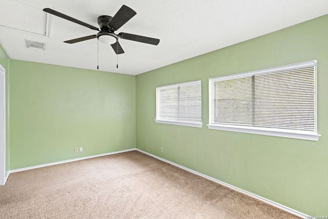 5011 KENTON TRCE, San Antonio, TX 78240
