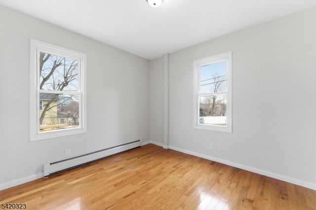 21 Overpeck Ave, Ridgefield Park Village, NJ 07660