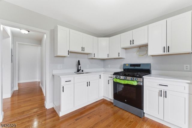 21 Overpeck Ave, Ridgefield Park Village, NJ 07660