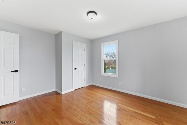 21 Overpeck Ave, Ridgefield Park Village, NJ 07660