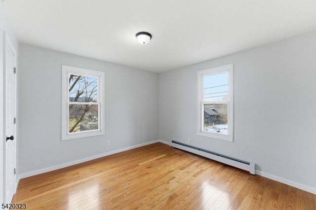 21 Overpeck Ave, Ridgefield Park Village, NJ 07660