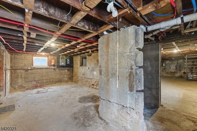 21 Overpeck Ave, Ridgefield Park Village, NJ 07660