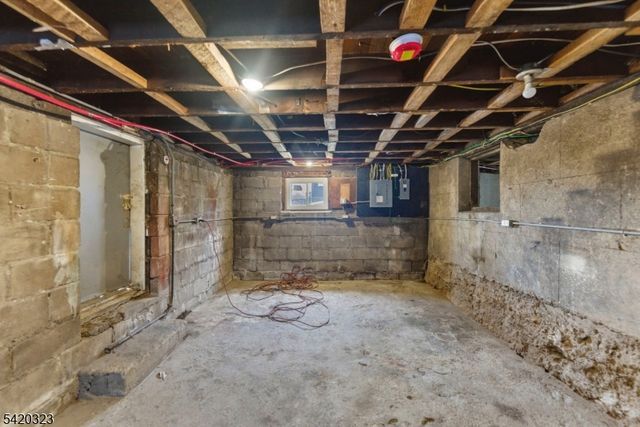 21 Overpeck Ave, Ridgefield Park Village, NJ 07660