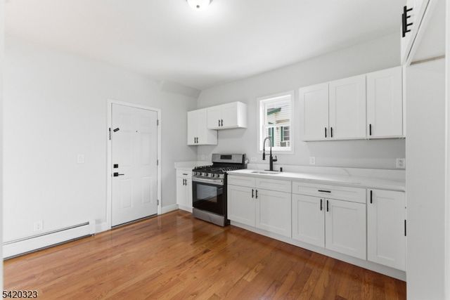 21 Overpeck Ave, Ridgefield Park Village, NJ 07660