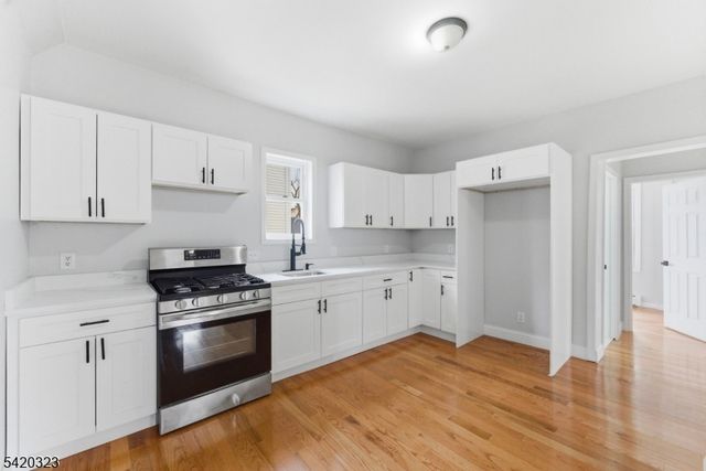 21 Overpeck Ave, Ridgefield Park Village, NJ 07660