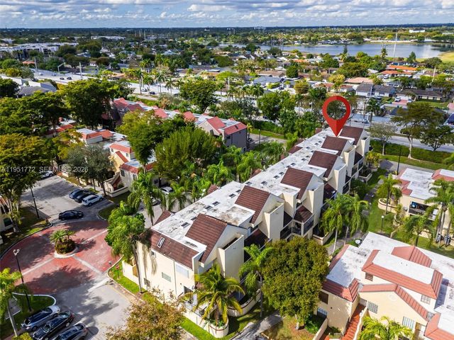 8811 SW 130th Pl 204, Miami, FL 33186