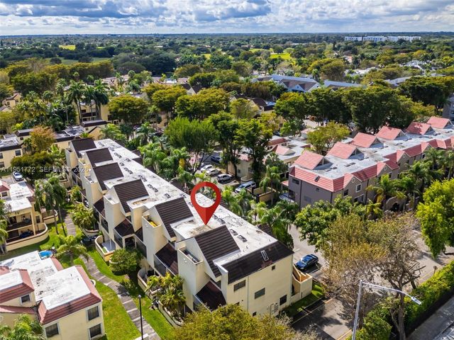 8811 SW 130th Pl 204, Miami, FL 33186