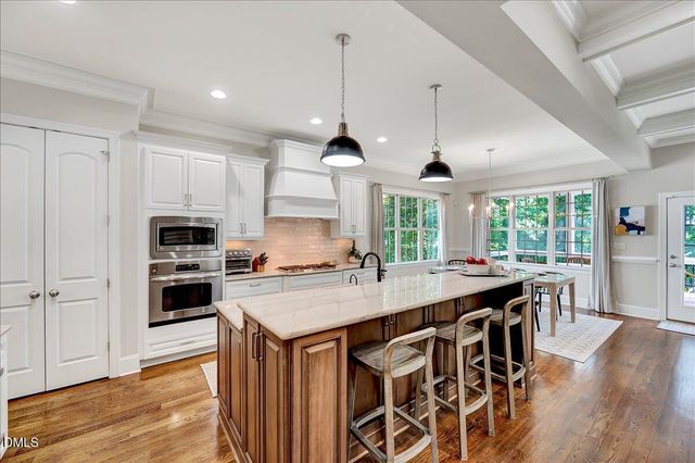 121 Synandra Lane, Holly Springs, NC 27540