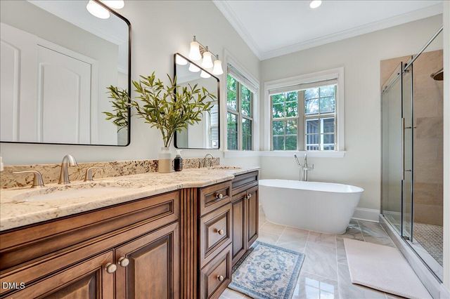 121 Synandra Lane, Holly Springs, NC 27540