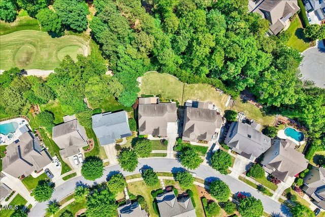 121 Synandra Lane, Holly Springs, NC 27540