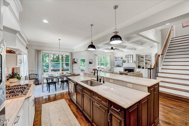 121 Synandra Lane, Holly Springs, NC 27540