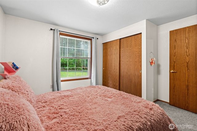 6620 N Van Decar Road SE, Port Orchard, WA 98367