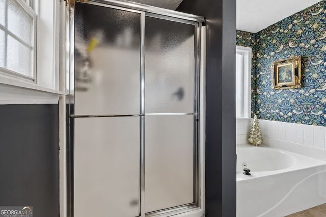 514 Bradford Park Ct, Loganville, GA 30052