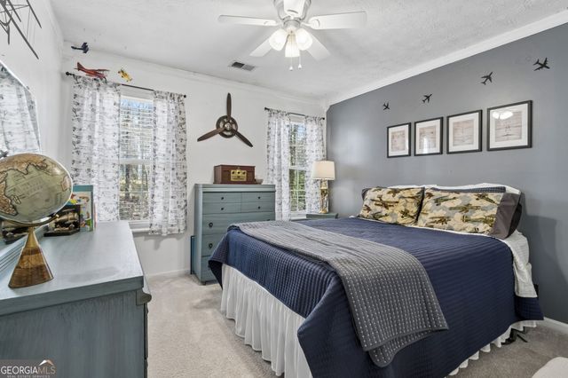 514 Bradford Park Ct, Loganville, GA 30052