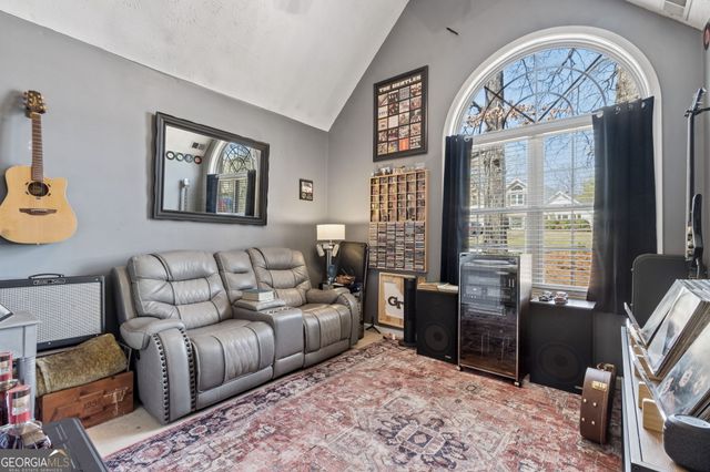 514 Bradford Park Ct, Loganville, GA 30052