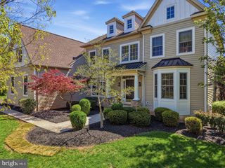 512 CHAMPIONSHIP DR, Harleysville, PA 19438