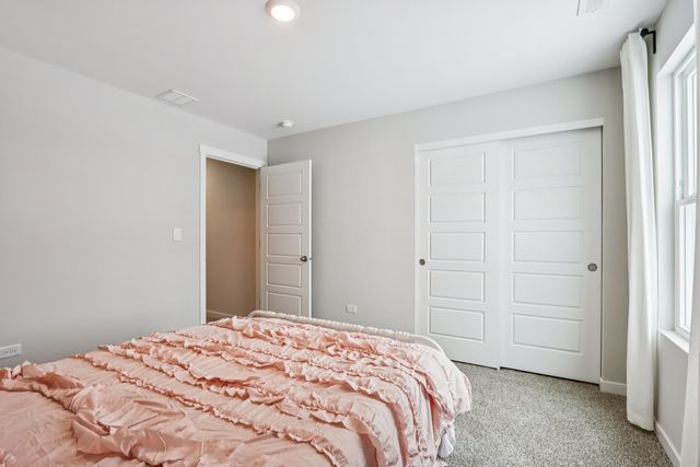 6209 Leinster Lane, Tinley Park, IL 60477