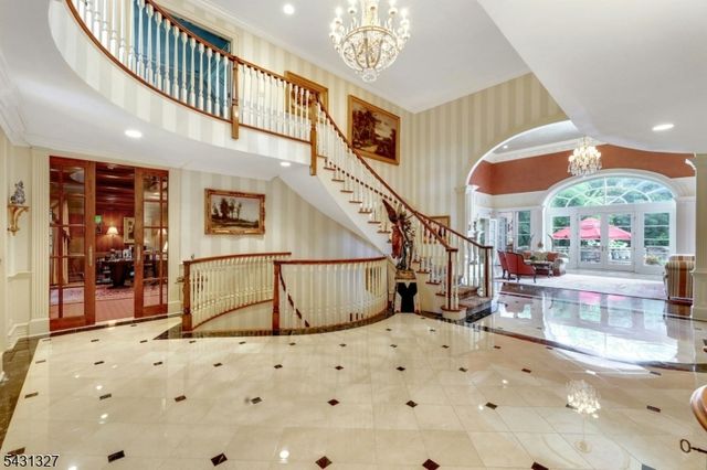 1055 High Mountain Rd, Franklin Lakes Boro, NJ 07417