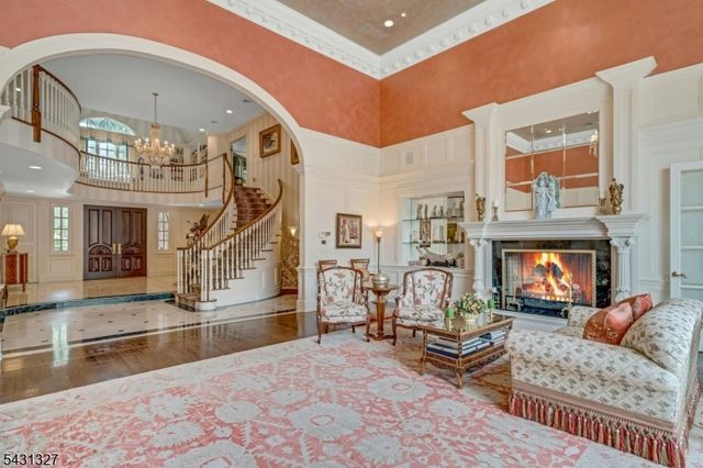 1055 High Mountain Rd, Franklin Lakes Boro, NJ 07417