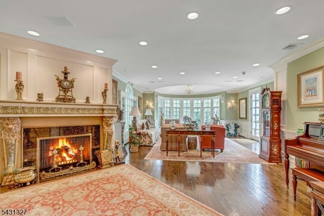 1055 High Mountain Rd, Franklin Lakes Boro, NJ 07417