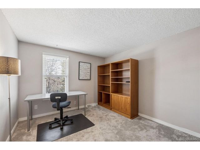 2711 S Oakland Cir E, Aurora, CO 80014