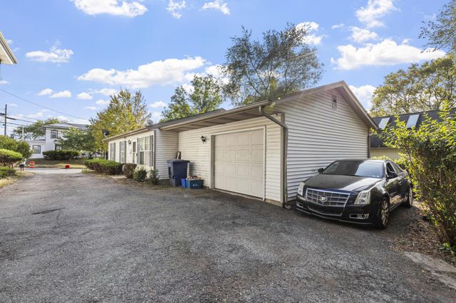 149 E Central Avenue, Delaware, OH 43015