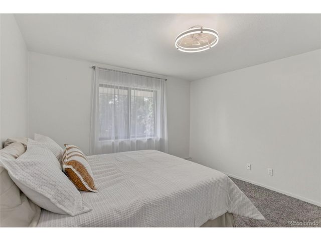 2800 Kalmia Ave A325, Boulder, CO 80301