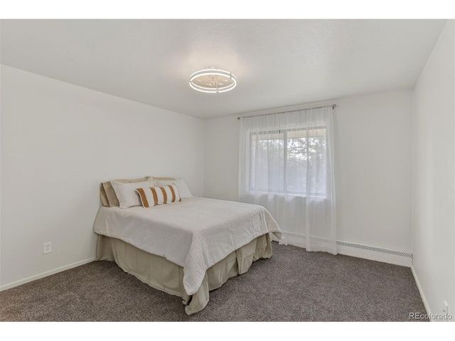 2800 Kalmia Ave A325, Boulder, CO 80301