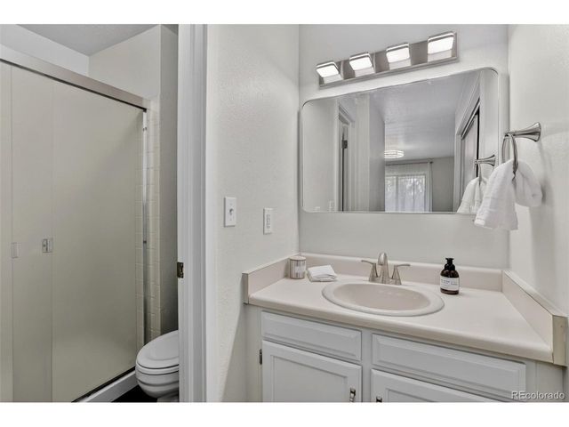 2800 Kalmia Ave A325, Boulder, CO 80301
