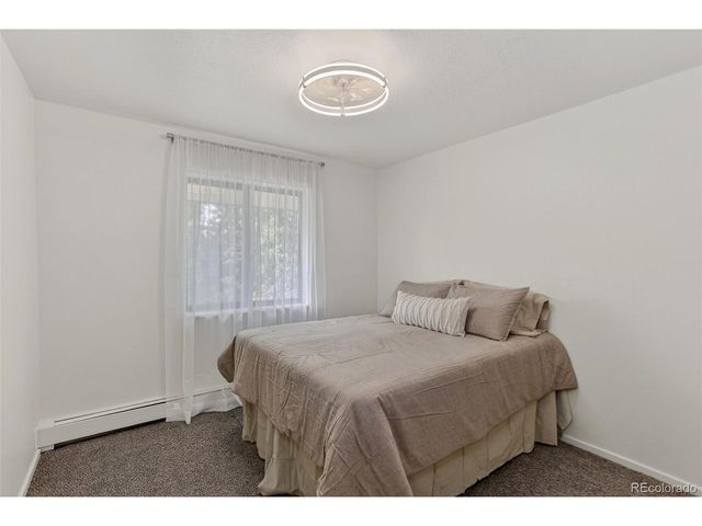 2800 Kalmia Ave A325, Boulder, CO 80301