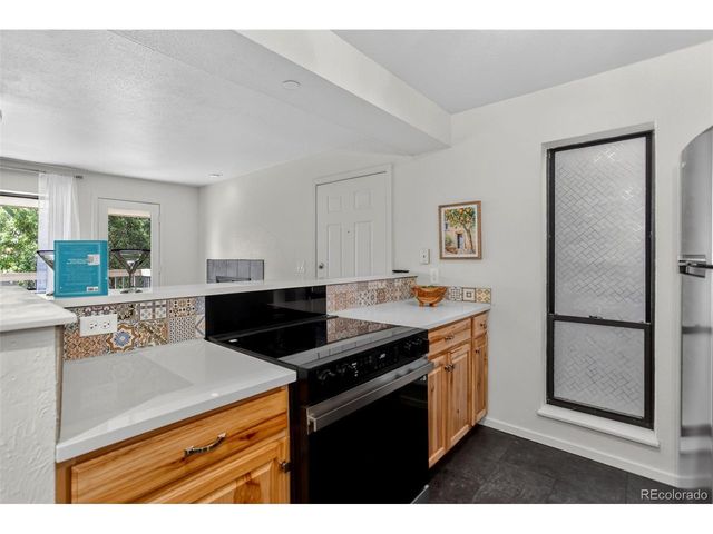 2800 Kalmia Ave A325, Boulder, CO 80301