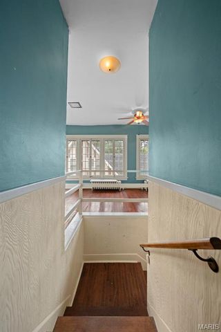 9914 Parkway Drive, St Louis, MO 63137