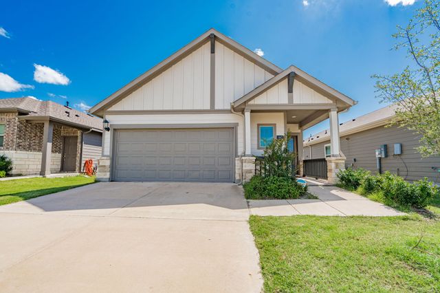1447 Rolling Fox Drive, Forney, TX 75126