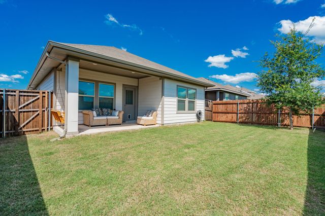 1447 Rolling Fox Drive, Forney, TX 75126