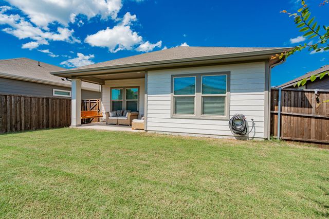 1447 Rolling Fox Drive, Forney, TX 75126