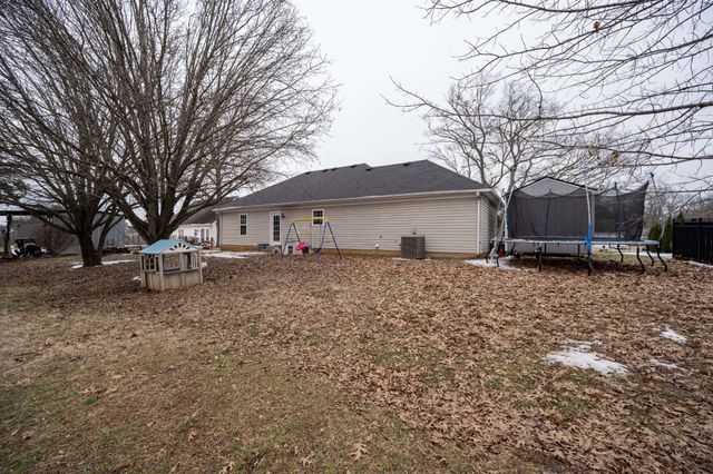 206 Canvasback Ct, Murfreesboro, TN 37130