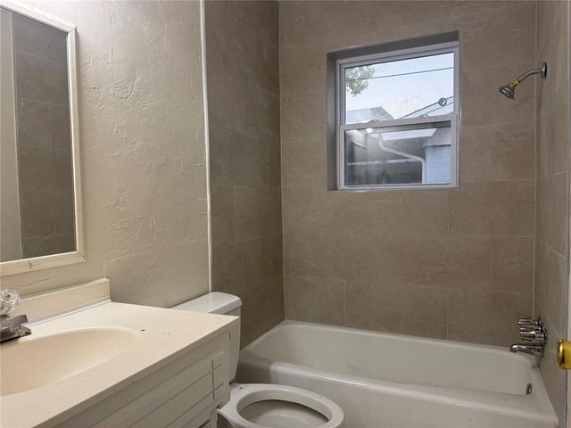 8224 NW 28th Terrace, Bethany, OK 73008