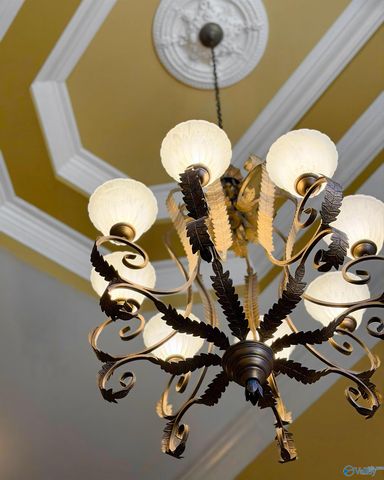 1538 Blackhall Lane SE, Decatur, AL 35601