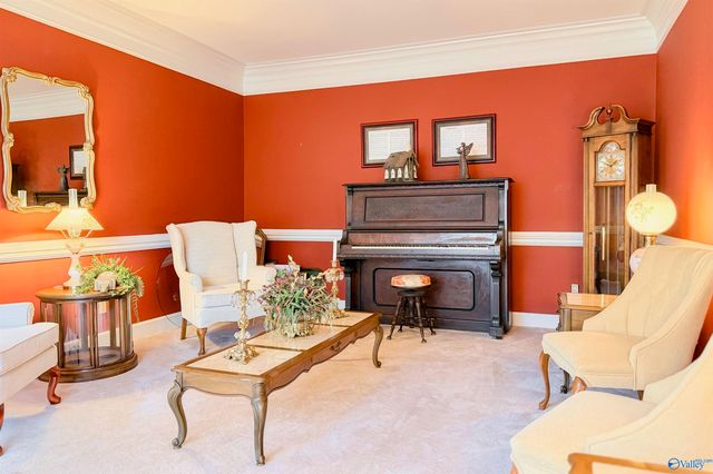 1538 Blackhall Lane SE, Decatur, AL 35601